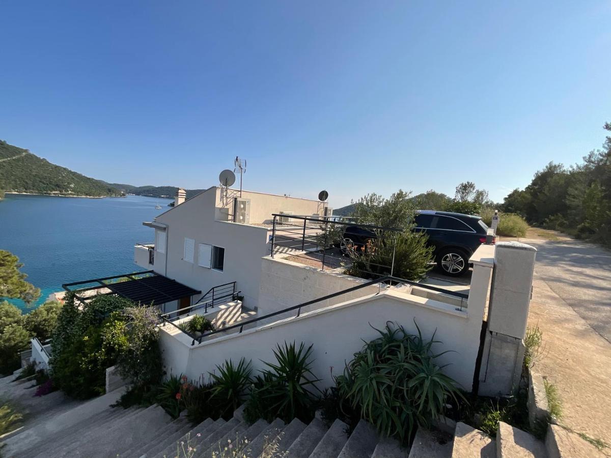 Villa Iva Lastovo Uble Eksteriør billede