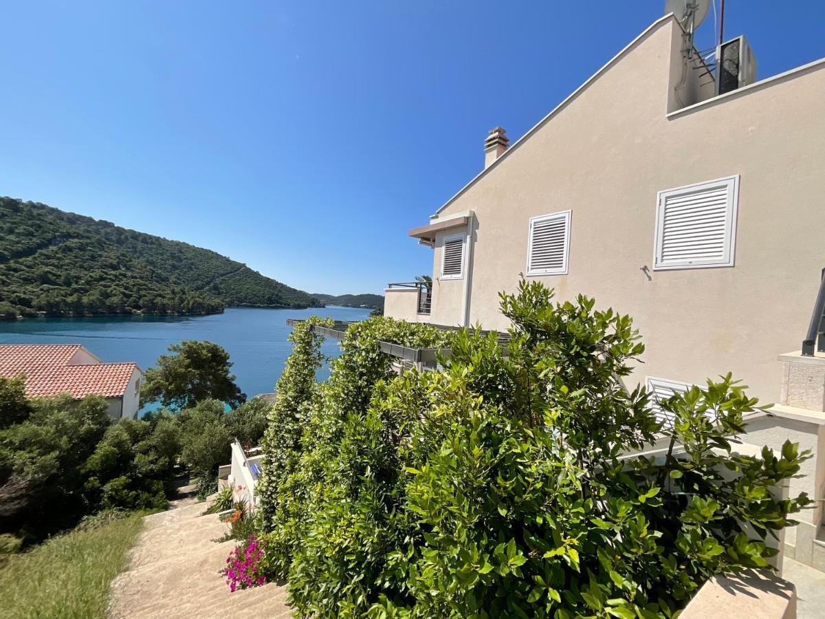 Villa Iva Lastovo Uble Eksteriør billede